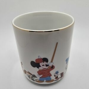 Vintage Gold Rim 10 oz Coffee Mug Japan Dumbo Mickey Goofy Donald Walt Disney